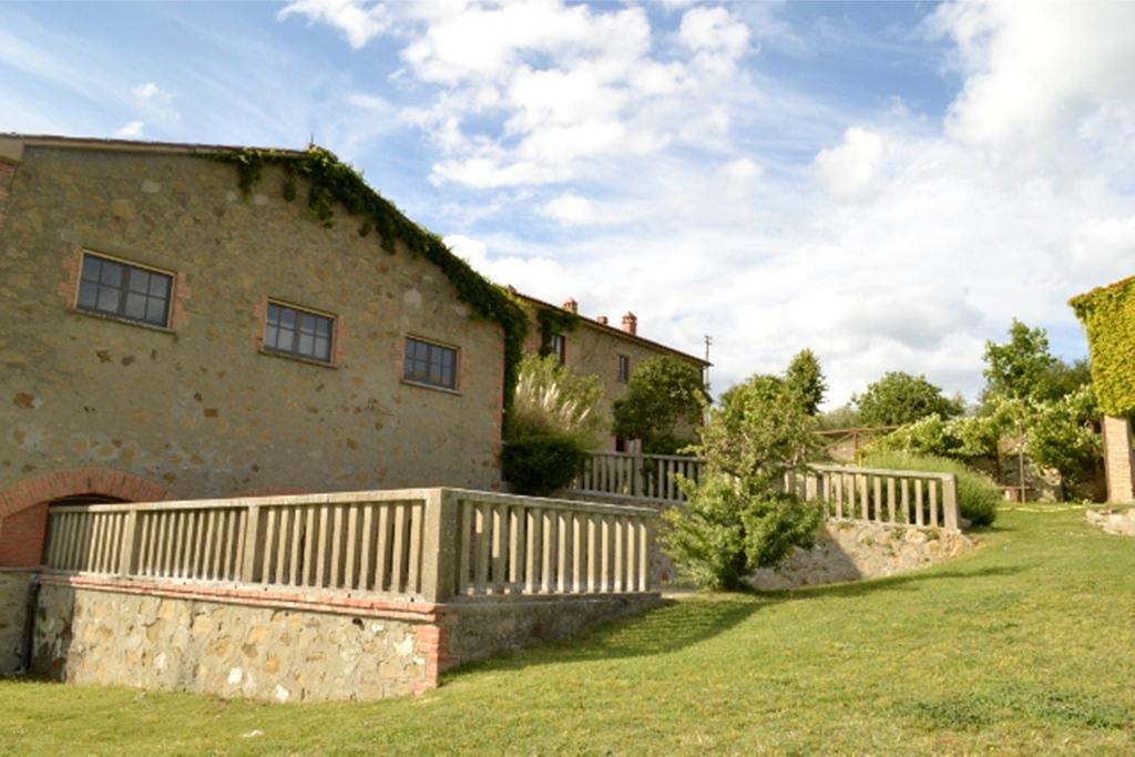 Fattoria Il Poggio Vila San Feliciano Exterior foto