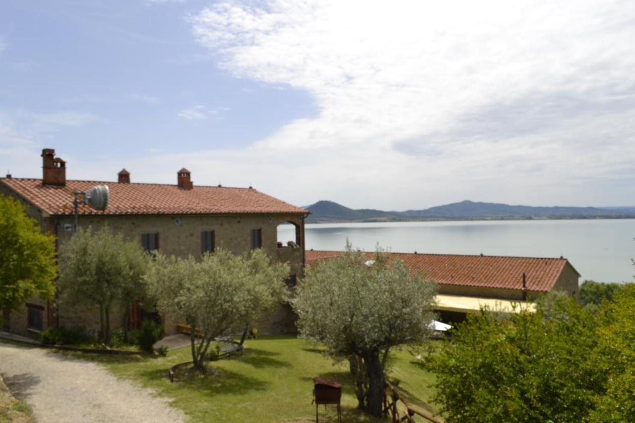 Fattoria Il Poggio Vila San Feliciano Exterior foto